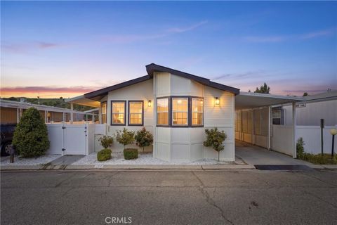 Photo of 4901 Green River Rd #288, Corona, CA 92880 (MLS # IG26053029)