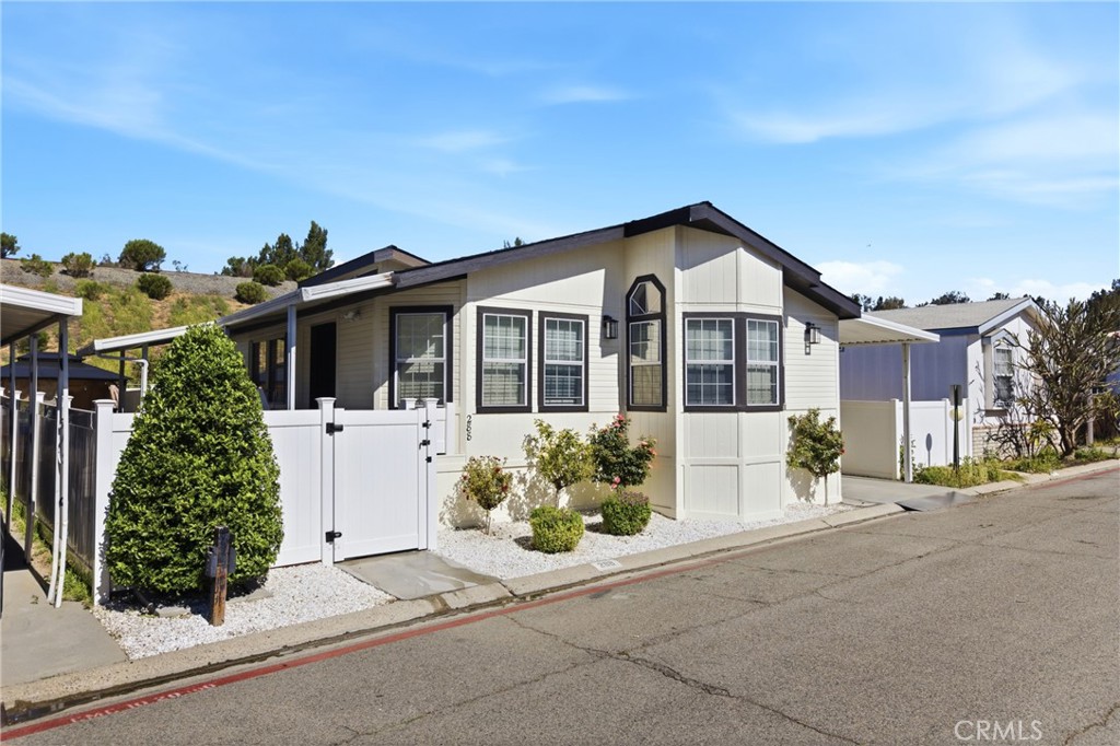 4901 Green River 288