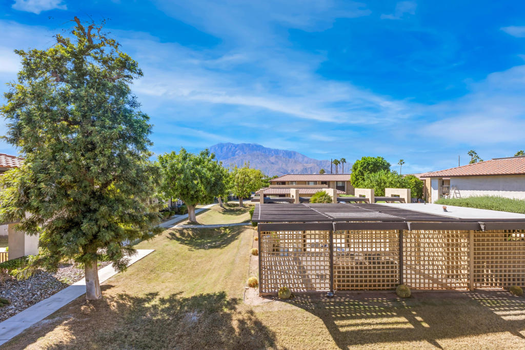 Cathedral Springs - Residential