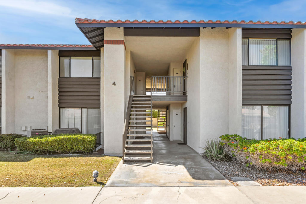 Cathedral Springs - Residential