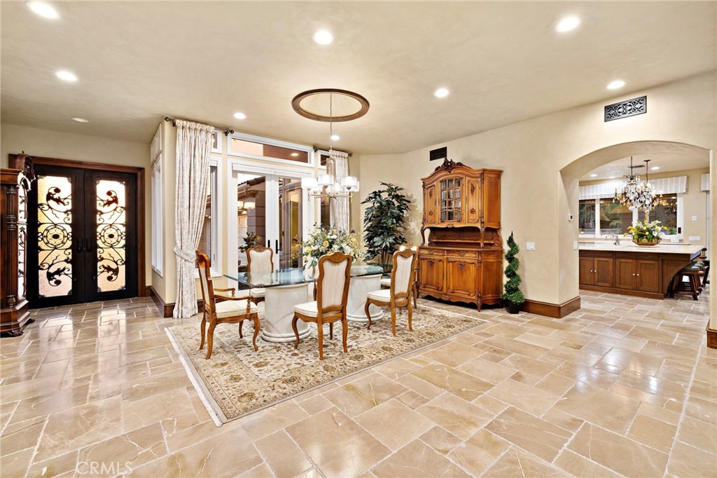 35 Emerald Glen