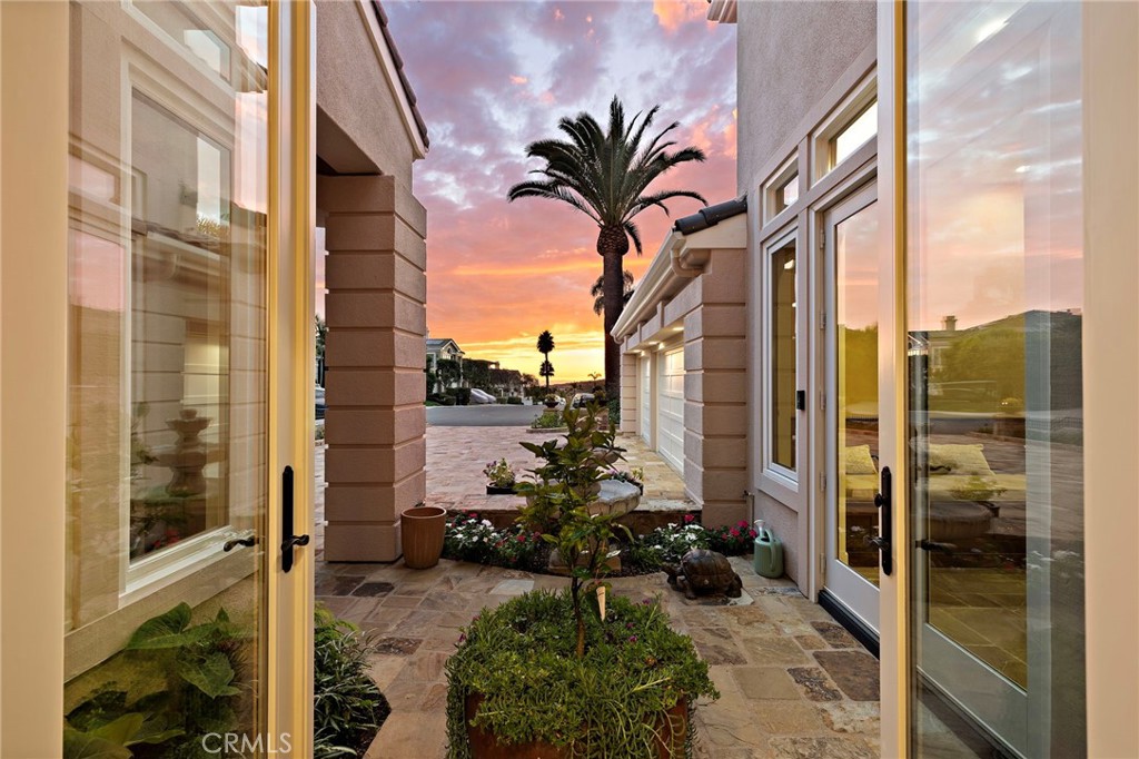 35 Emerald Glen