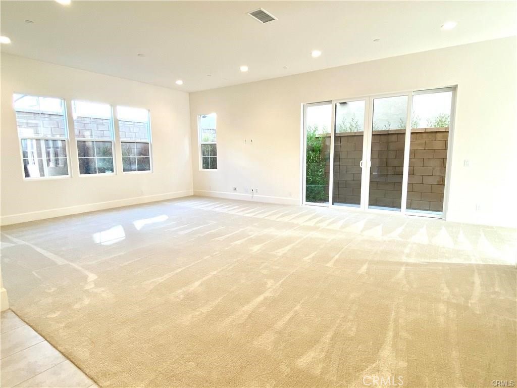 222 Parkwood
