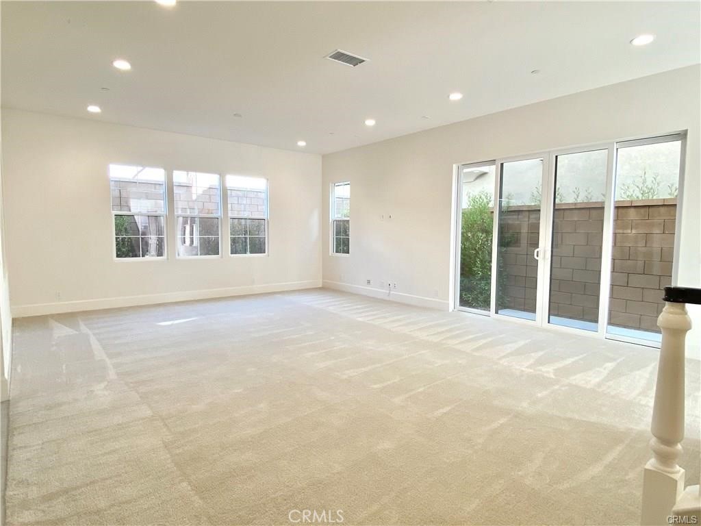 222 Parkwood