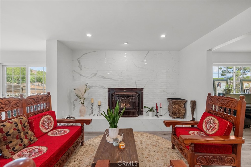 Custom Agua Dulce (CADUL) - Residential