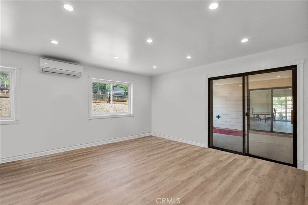 Custom Agua Dulce (CADUL) - Residential