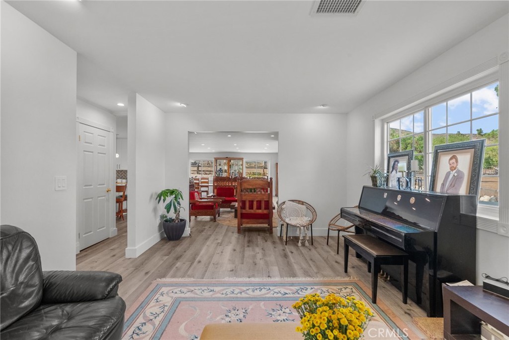 Custom Agua Dulce (CADUL) - Residential