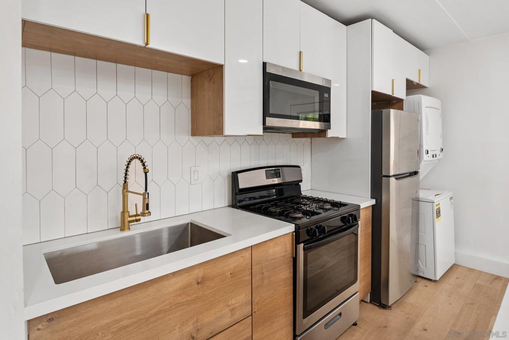 Mira Mesa - Residential Income