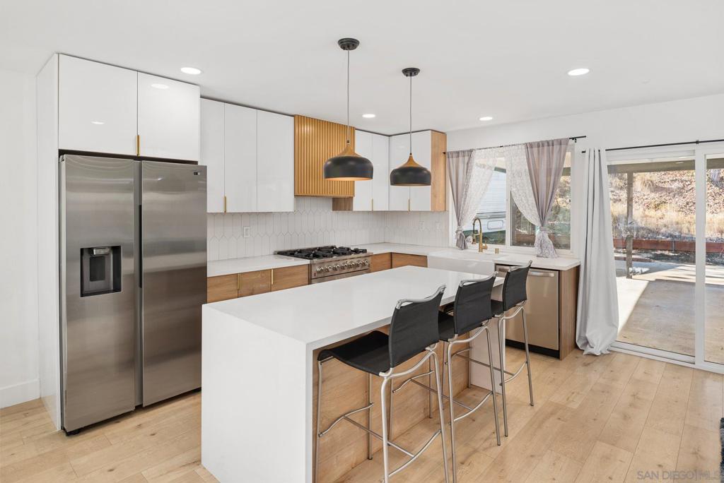 Mira Mesa - Residential Income