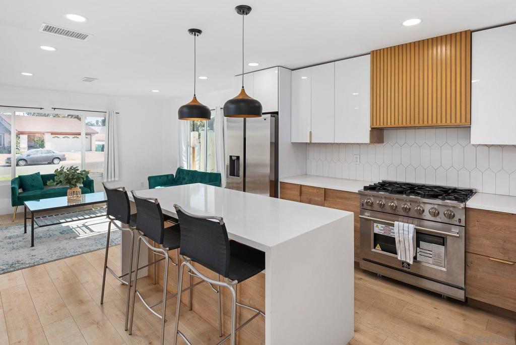 Mira Mesa - Residential Income