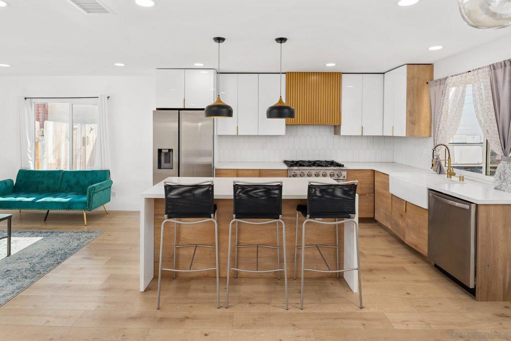 Mira Mesa - Residential Income