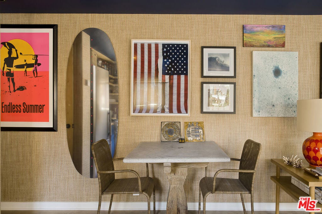 52 Paradise Cove