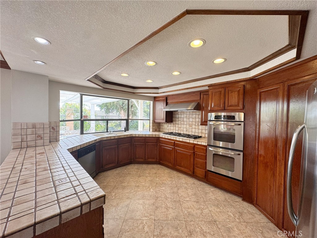 * - Residential Lease