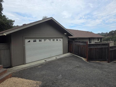 Photo of 19014 Beatrice Drive, Salinas, CA 93907 (MLS # ML82065182)