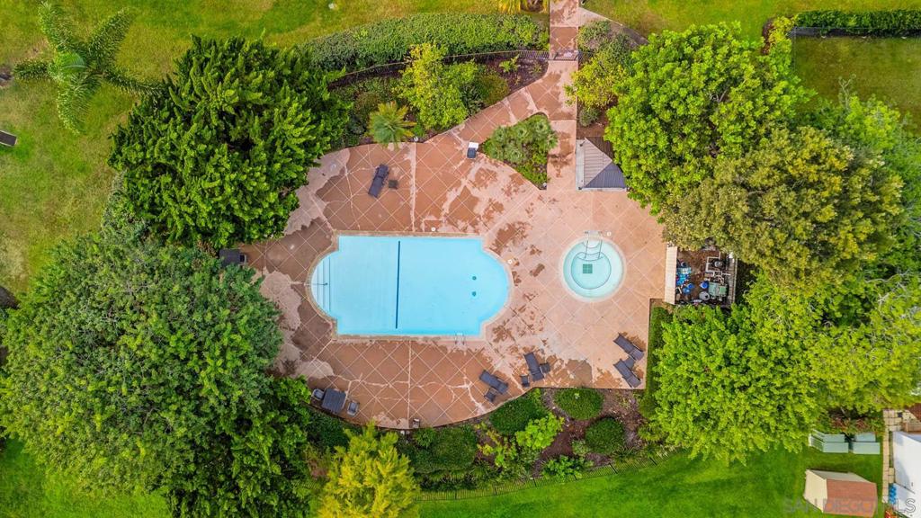 La Costa - Residential