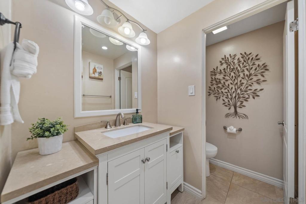 La Costa - Residential