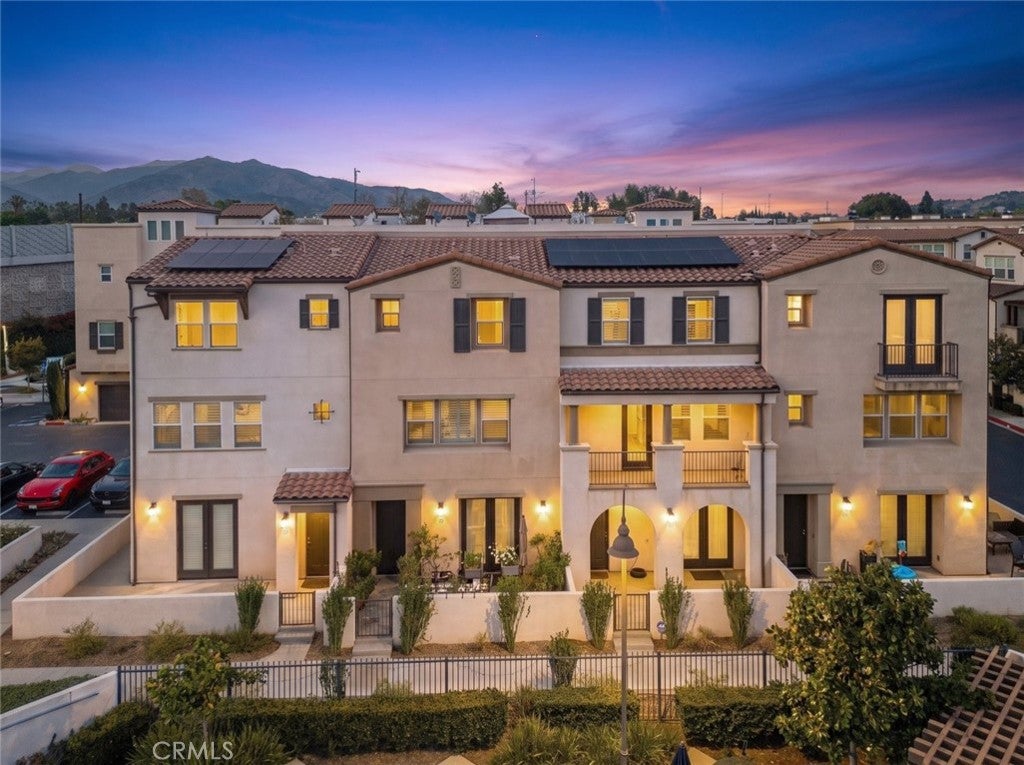 553 W Foothill Boulevard 130