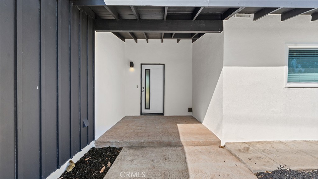 1269 E Vermont Avenue