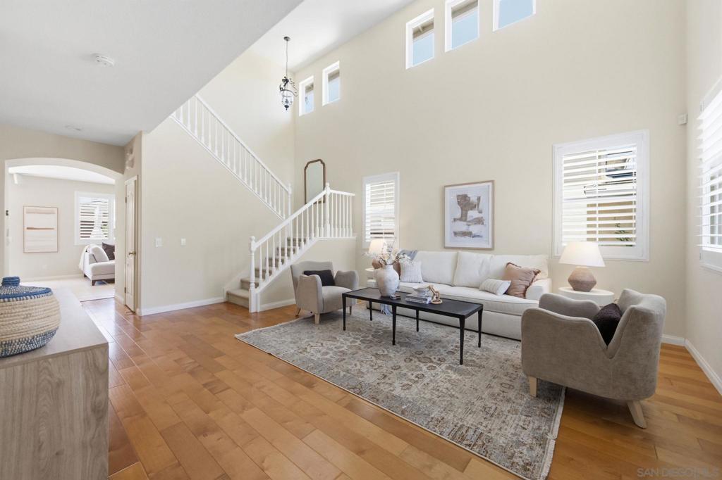 11478 Swan Lake