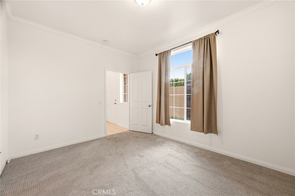 13643 Foster Unit 2