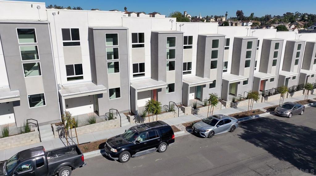 4952 Ocean View Blvd