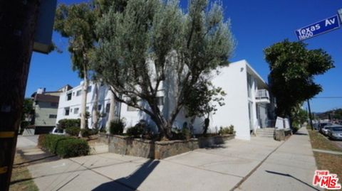 Photo of 1295 FEDERAL Avenue #16, Los Angeles, CA 90025 (MLS # 24413761)