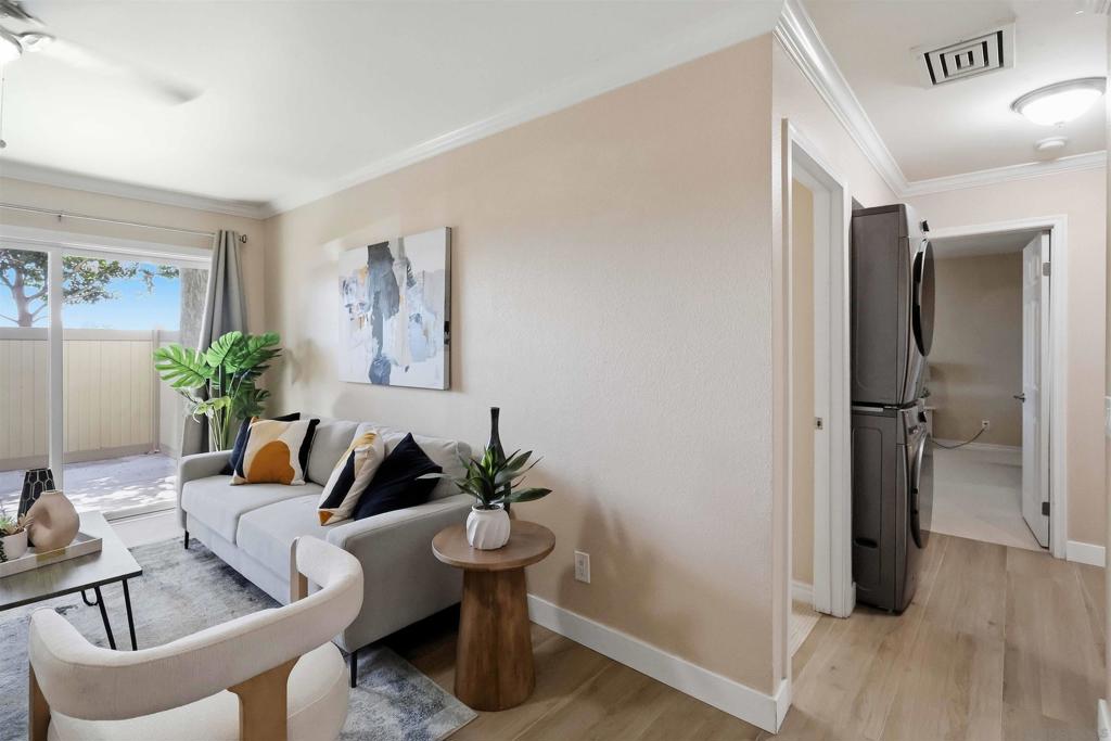 13343 Rancho Penasquitos B103