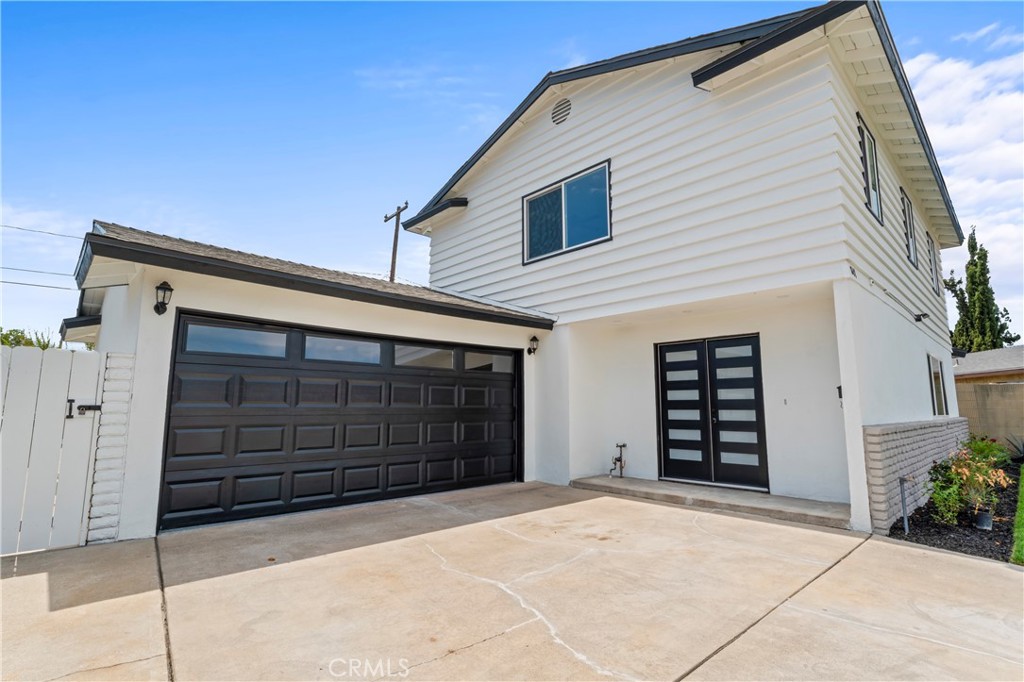 Welcome to 817 S Plymouth Place in Anaheim—a modern pool home that blends style, comfort, and location! This 3 bedroom, 2 bathroom residence sits on a large 8,400 sq ft lot. Inside, you’ll find a bright open floor plan with a quartz kitchen, soft-close cabinetry, pendant lighting, and a large island perfect for gatherings. Bathrooms are fully remodeled with quartz counters, vanities, and new fixtures. Durable wood-look waterproof flooring runs throughout, while the living room features a striking black brick fireplace.
Upgrades include new dual pane windows and sliders, a new 200 amp panel, a 5-ton A/C system, and fresh paint inside and out. Outdoors, enjoy your resurfaced/tiled pool, spacious covered patio, and a beautifully landscaped front yard with automatic sprinklers.
The location is unbeatable—minutes from Disneyland, Angel Stadium, The Honda Center, The Outlets at Orange, MainPlace Mall, and local parks. Students benefit from highly regarded schools in the Placentia-Yorba Linda Unified School District, including Guinn Elementary, South Jr. High, and Katella High School. With its upgrades, poolside lifestyle, and proximity to entertainment, this home truly has it all!