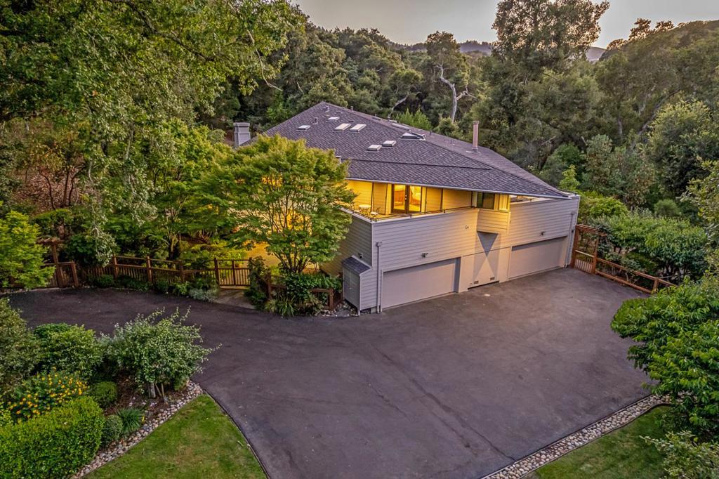 3 Oak Forest Court