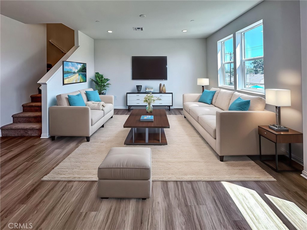 2430 E. AGAVE Unit 9