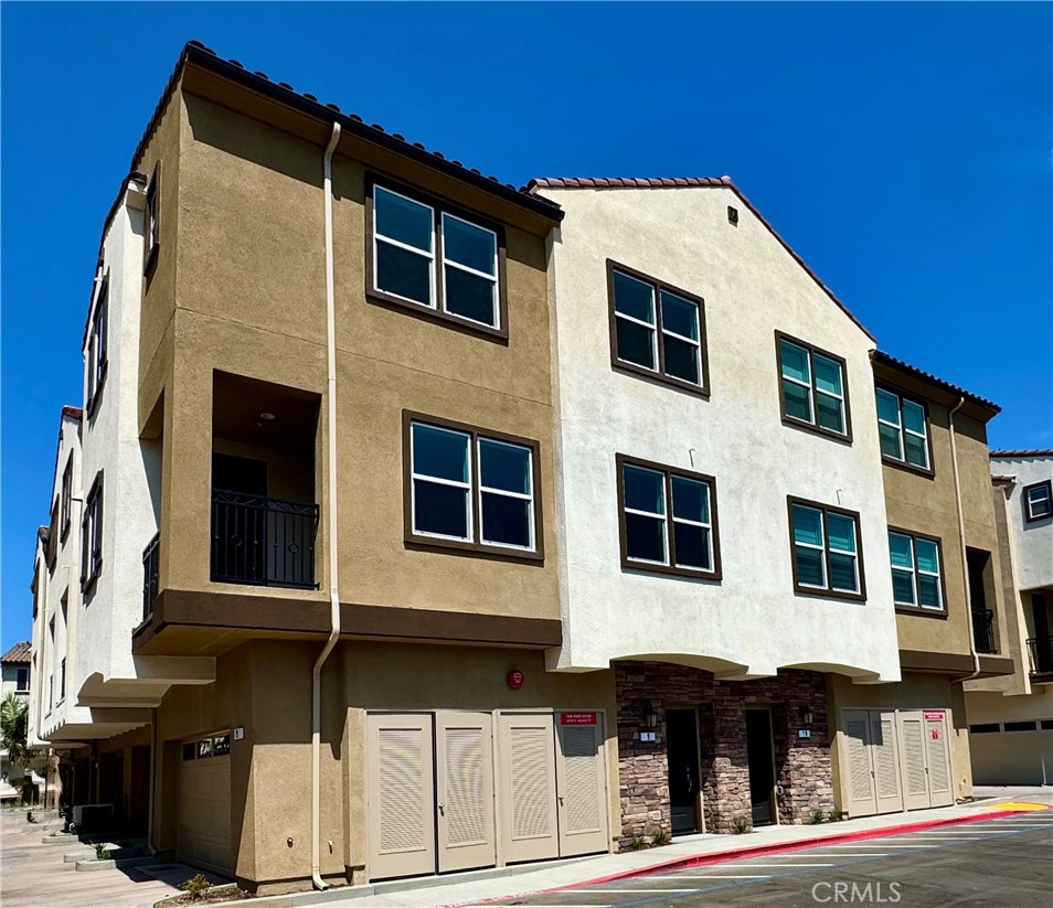 2430 E. AGAVE Unit 9