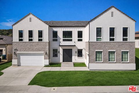 Tiny photo for 11865 Red Hawk Lane, Porter Ranch, CA 91326 (MLS # 26660617)