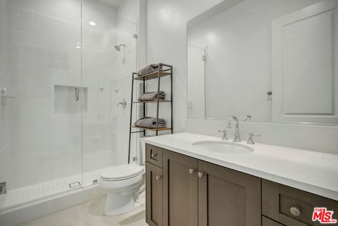 Tiny photo for 11865 Red Hawk Lane, Porter Ranch, CA 91326 (MLS # 26660617)