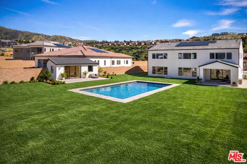 Tiny photo for 11865 Red Hawk Lane, Porter Ranch, CA 91326 (MLS # 26660617)