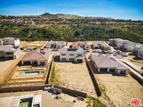 Tiny photo for 11865 Red Hawk Lane, Porter Ranch, CA 91326 (MLS # 26660617)