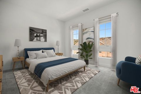 Tiny photo for 11865 Red Hawk Lane, Porter Ranch, CA 91326 (MLS # 26660617)