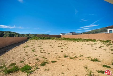 Tiny photo for 11865 Red Hawk Lane, Porter Ranch, CA 91326 (MLS # 26660617)