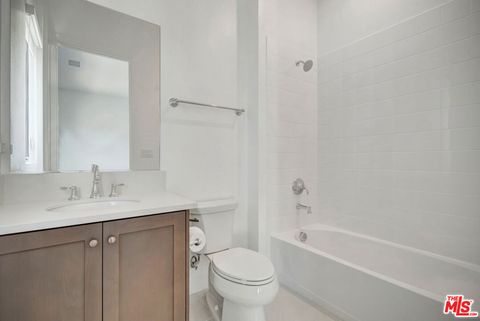 Tiny photo for 11865 Red Hawk Lane, Porter Ranch, CA 91326 (MLS # 26660617)