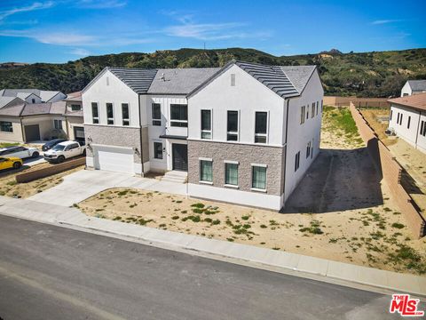 Tiny photo for 11865 Red Hawk Lane, Porter Ranch, CA 91326 (MLS # 26660617)