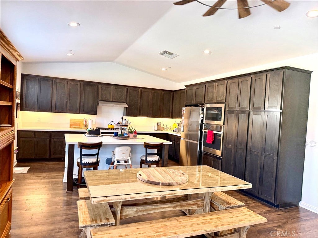 3917 Club House Court