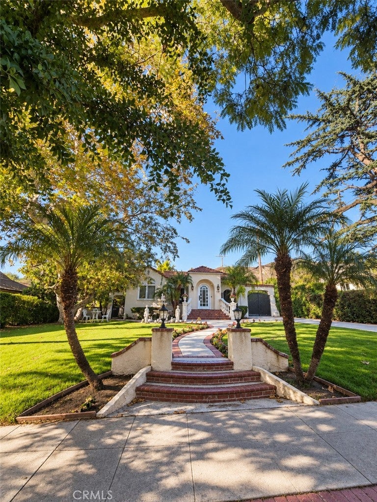 Photo of 845 W Kenneth RD, Glendale, CA 91202 (MLS # BB26223306)