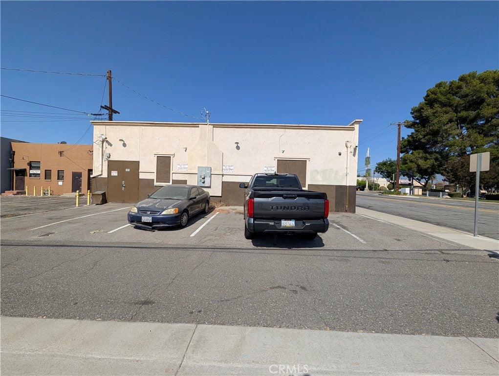 101 S Riverside Avenue