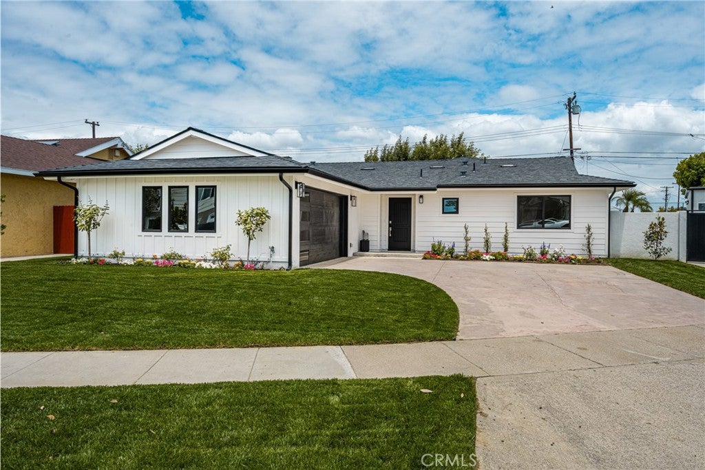 3721 La Colmena Way