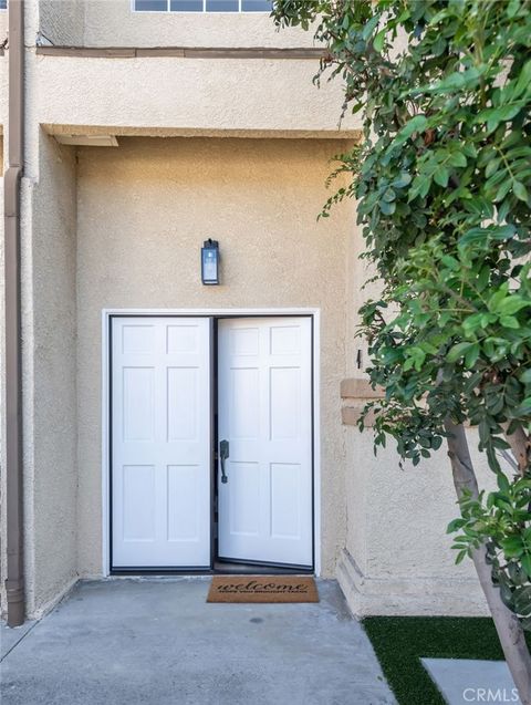 1044 252nd 4 Harbor City CA 90710