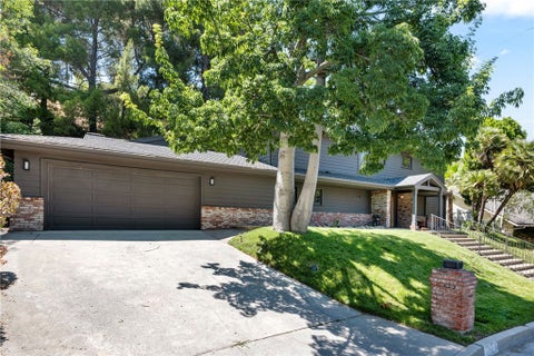Photo of 20225 Allentown Drive, Woodland Hills, CA 91364 (MLS # SR26199834)