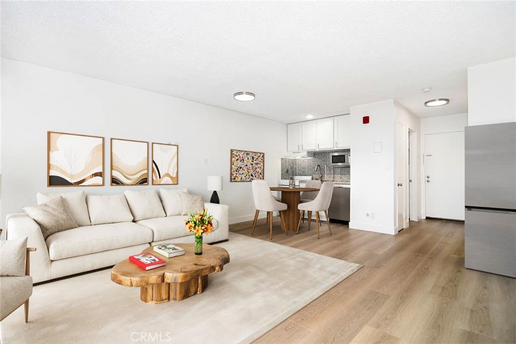 Photo of 22100 Burbank Boulevard #259G, Woodland Hills, CA 91367 (MLS # SR26161391)