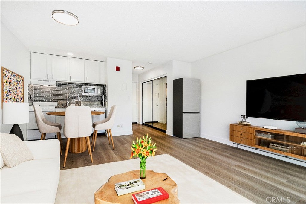 Photo of 22100 Burbank Boulevard #259G, Woodland Hills, CA 91367 (MLS # SR26161391)