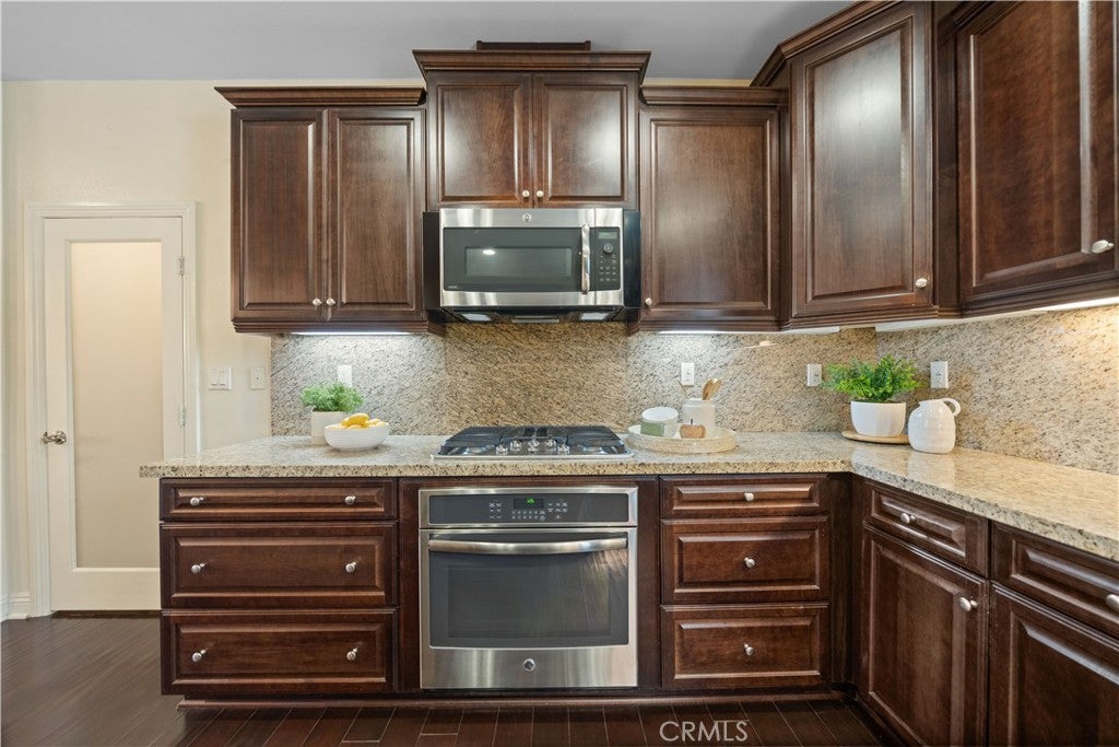 222 Compass, Irvine CA 92618 - Photo 20