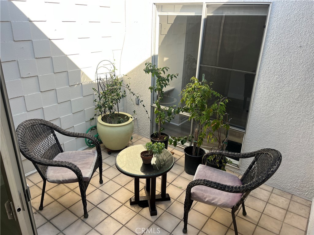 13120 Del Monte Drive 47G