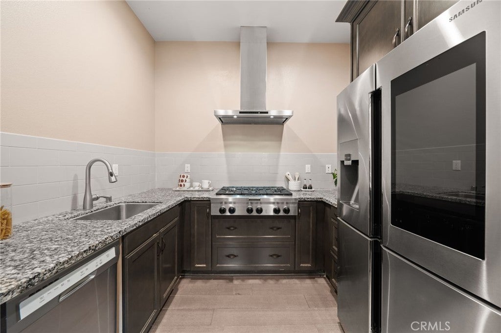 46 Shadybend, Irvine CA 92602 - Photo 7